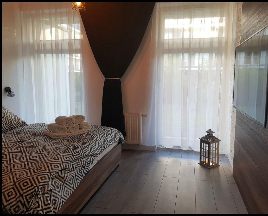 Family Apartment Golden Tulip Miedzyzdroje Esterno foto
